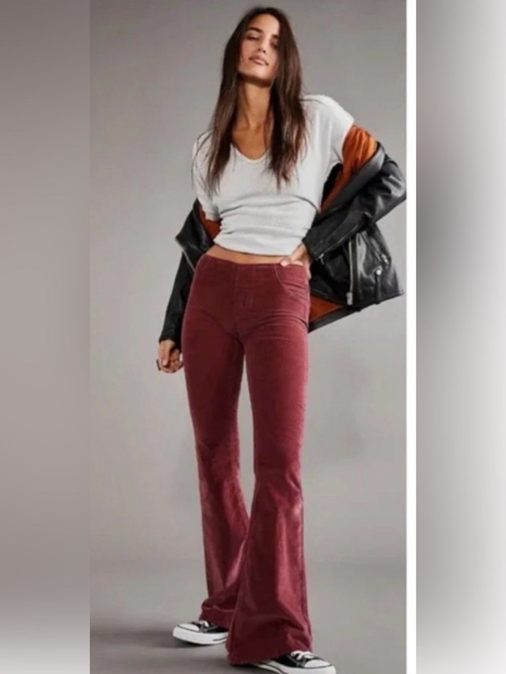 Women’s corduroy Flared Pants in Burgundy